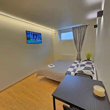 아파트 T2 Studio *