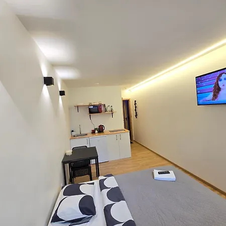 아파트 T2 Studio *
